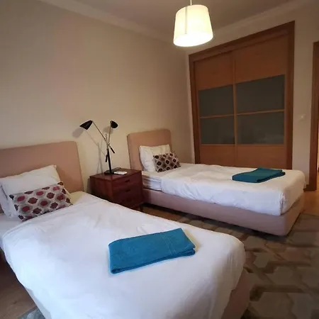 Apartment Cozy Purple Telheiras Lisbon
