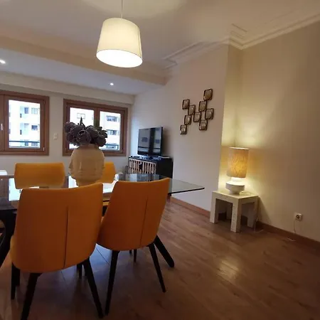 Cozy Purple Telheiras Apartment